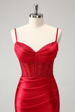 Snygg Röd Bodycon Spaghetti Straps Korsett Satin Homecoming Klänning med slits