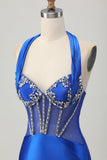 Fuchsia Bodycon Halter Backless Satin Kort Balklänning med Strass