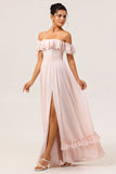 Off The Shoulder Ruffled Blush A Line Brudtärna Klänning Med Slits