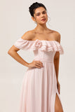 Off The Shoulder Ruffled Blush A Line Brudtärna Klänning Med Slits