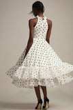 En linje Ruffled Hög hals Vit Svart Polka Dots Klänning