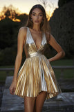 Metallic Gold Kort A-linje Cocktailklänning med veck
