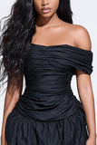 Off the Shoulder Bodycon rynkad liten svart klänning