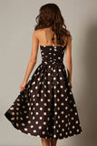 Mörkbrun Satin Axelbandslös A-linje Polka Dots Klänning
