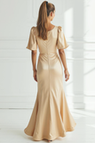 Champagne Mermaid Satin Lång Formell Klänning Med Korta Ärmar