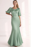 Champagne Mermaid Satin Lång Formell Klänning Med Korta Ärmar