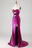Metallisk fuchsia sjöjungfru axelbandslös utklippt 3D-blommor lång balklänning med slits