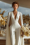 Elfenben V-ringad Monterad Brud Jumpsuits med Cape