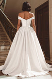 Vit Off The Shoulder Satin Sweep Train Bröllopsklänning med slits