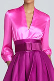 Fuchsia och magenta Satin V-ringad A-linje lång formell klänning med ärmar