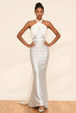 Glittrande vit Satin Mermaid Halter Lång formell klänning