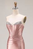Dusty Rose Mermaid Axelbandslös pärlstav Korsett Satin Lång Balklänning med slits