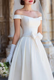 Off-the-shoulder vit korsett A Line Midi brudklänning med rosetter