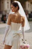Sweetheart Ivory Bodycon kort brudklänning (utan handskar)