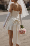 Sweetheart Ivory Bodycon kort brudklänning (utan handskar)