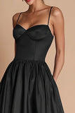 A Line Spaghetti Straps Satin Svart Tie Klänning
