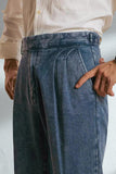Blå grå rakbeniga denim herrbyxor
