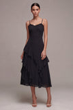 A Line Spaghetti Straps midi black tie-klänning med volanger