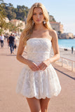 A-Line White Sweetheart blommig hemkomstklänning