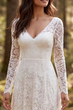 Ivory lace A-linje långärmad brudklänning med slits